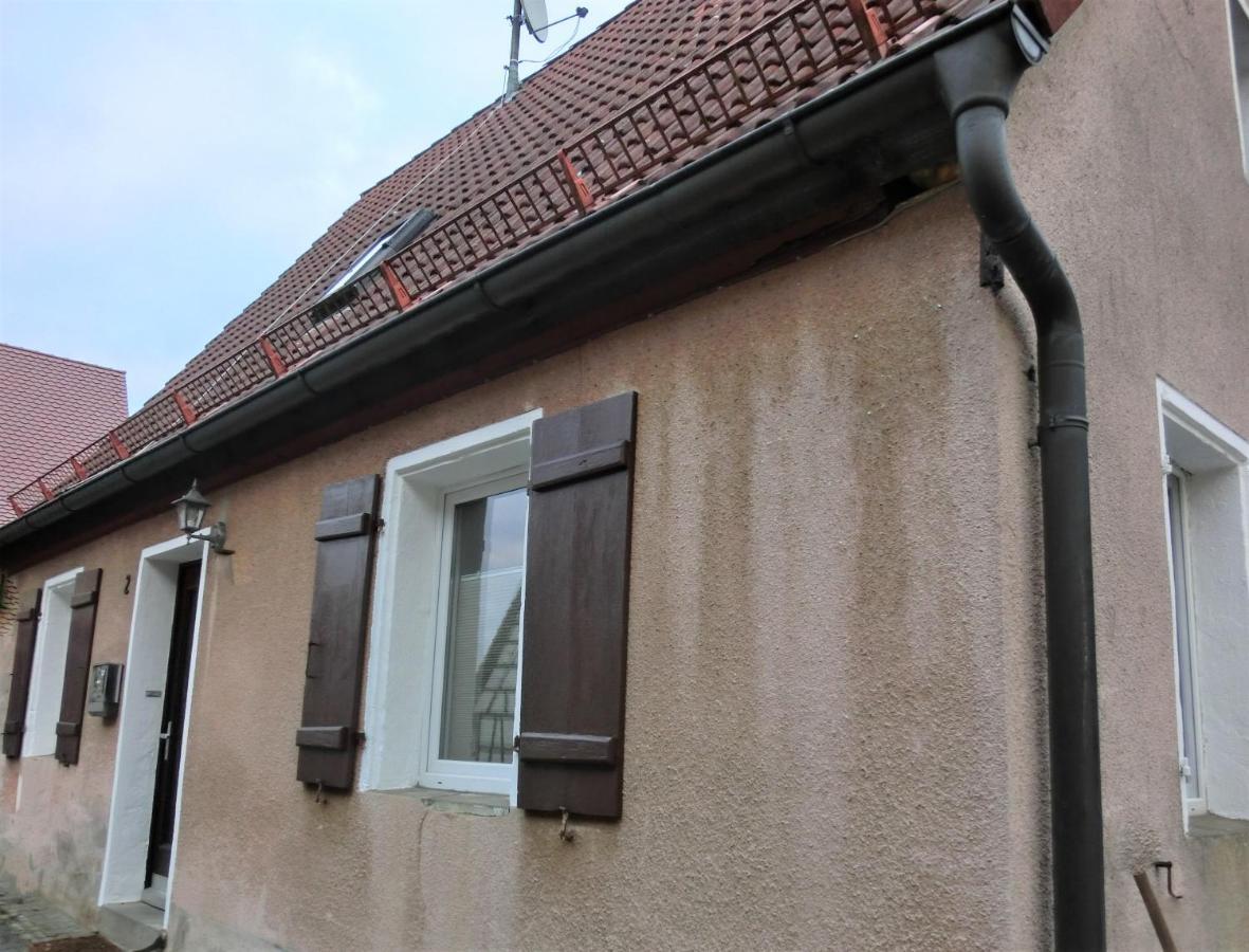 Ferien-Messe-Handwerkerwohnung-Haustiere Willkommen Lauf an der Pegnitz Buitenkant foto